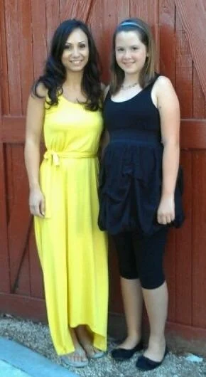 Emily_and_daughter_cropped08c3db